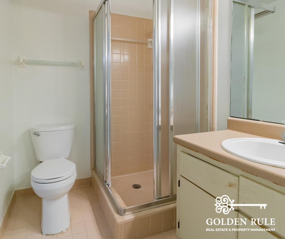 2850 Sw 38th Pl #1 - Photo 7 of 12