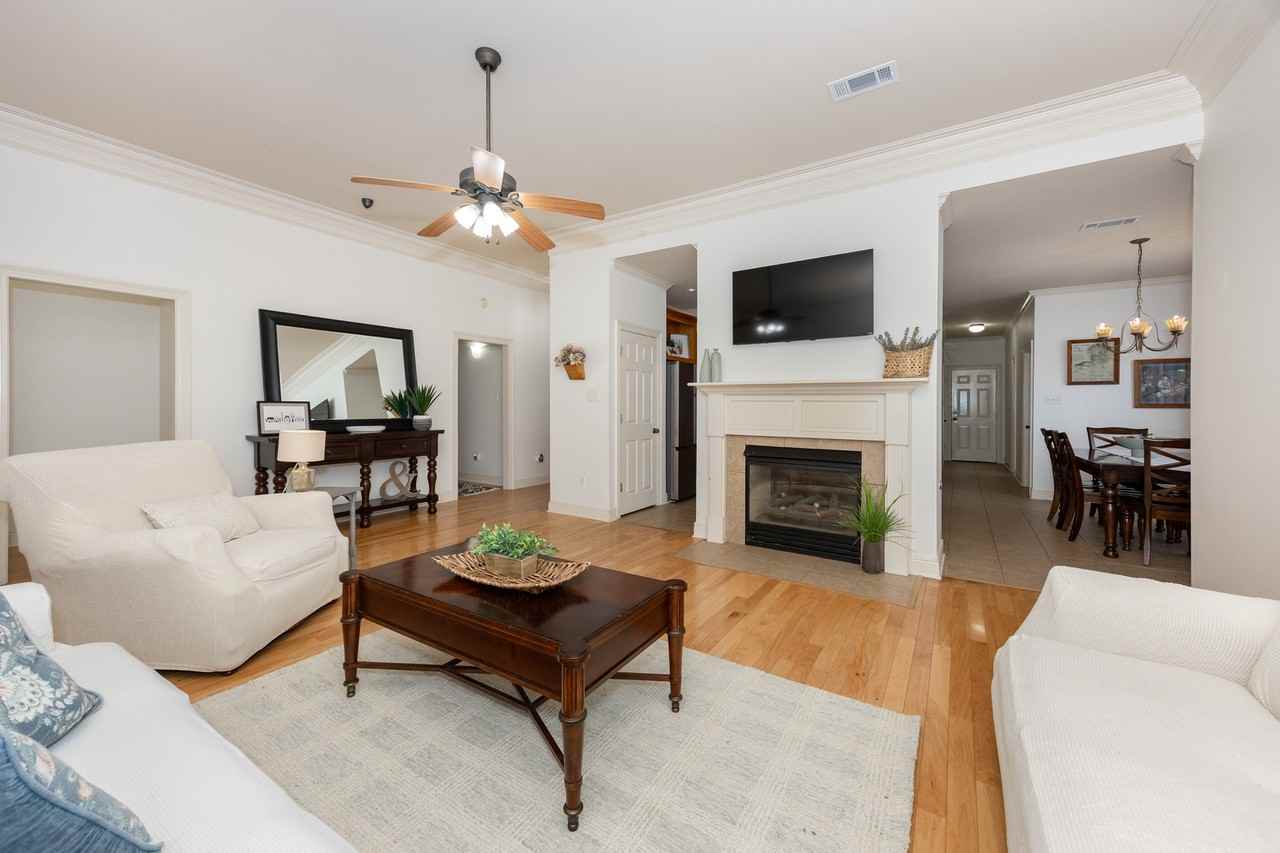 12360 Old Millstone Drive - Photo 4 of 30