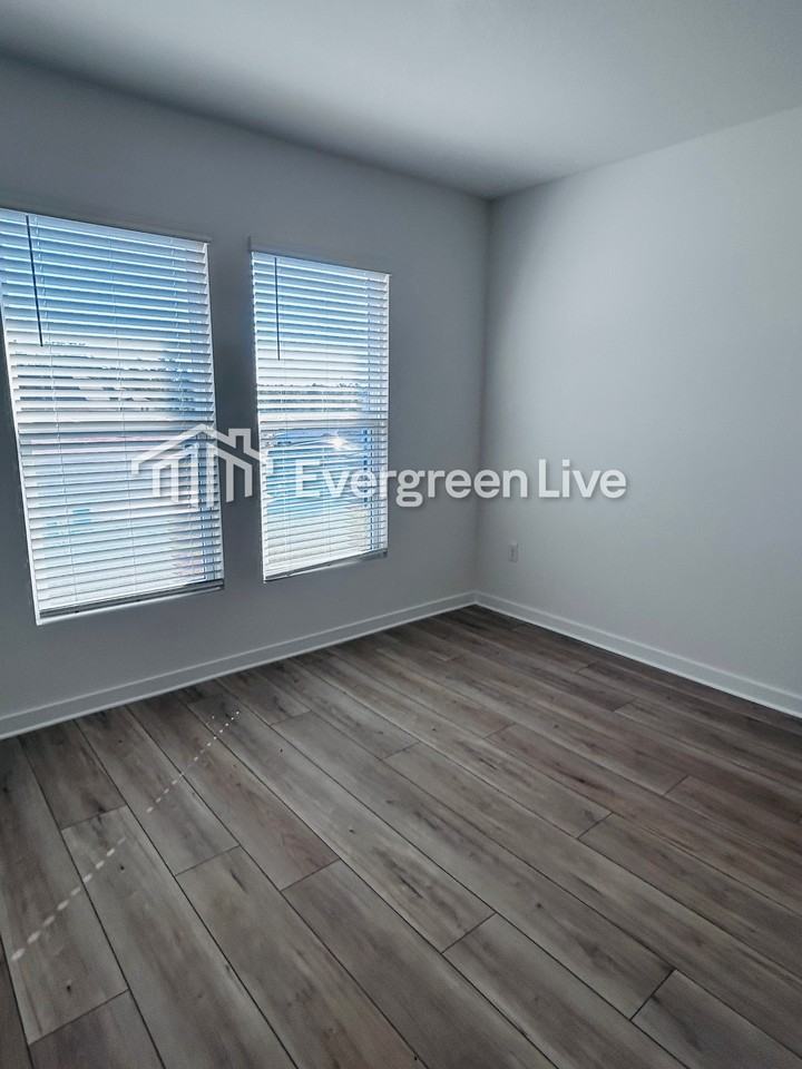 6324 Buccaneer Way - Photo 4 of 19