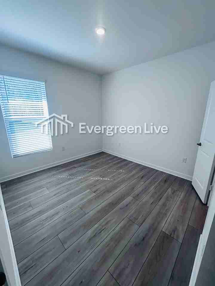 6324 Buccaneer Way - Photo 7 of 19