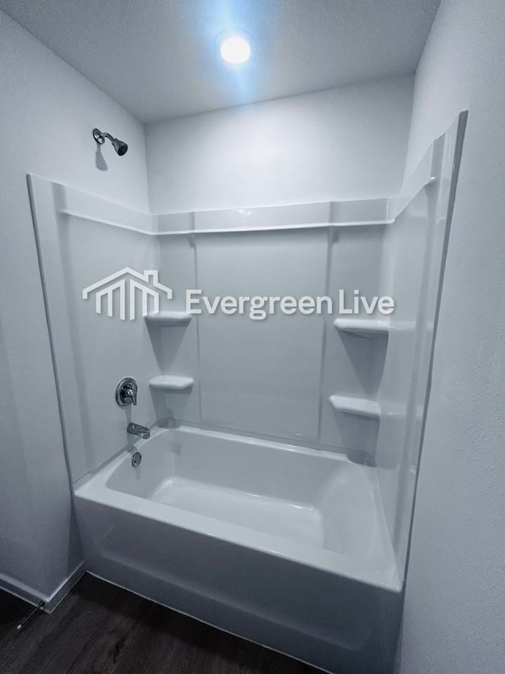 62 Mapleview Dr - Photo 6 of 18