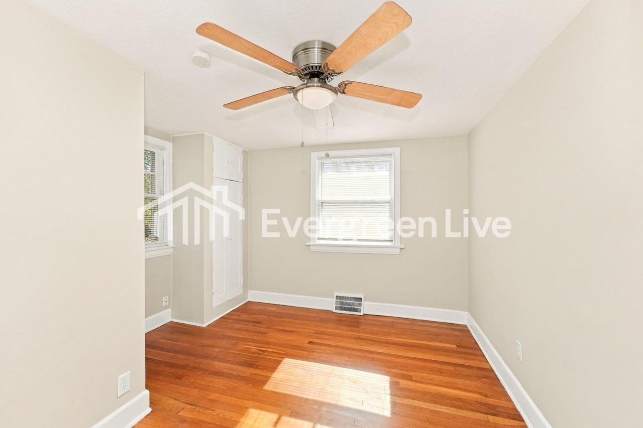 4409 Prasse Rd - Photo 7 of 15