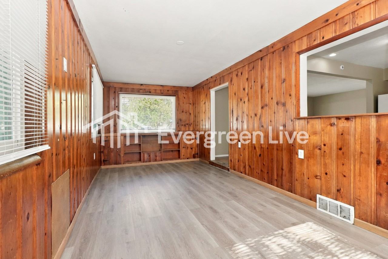 11656 Larimore Rd - Photo 7 of 15