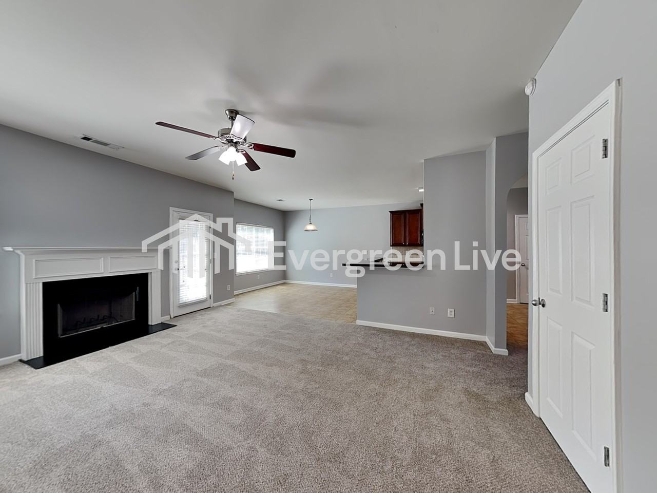 3034 Gayle Manor Ln - Photo 2 of 15