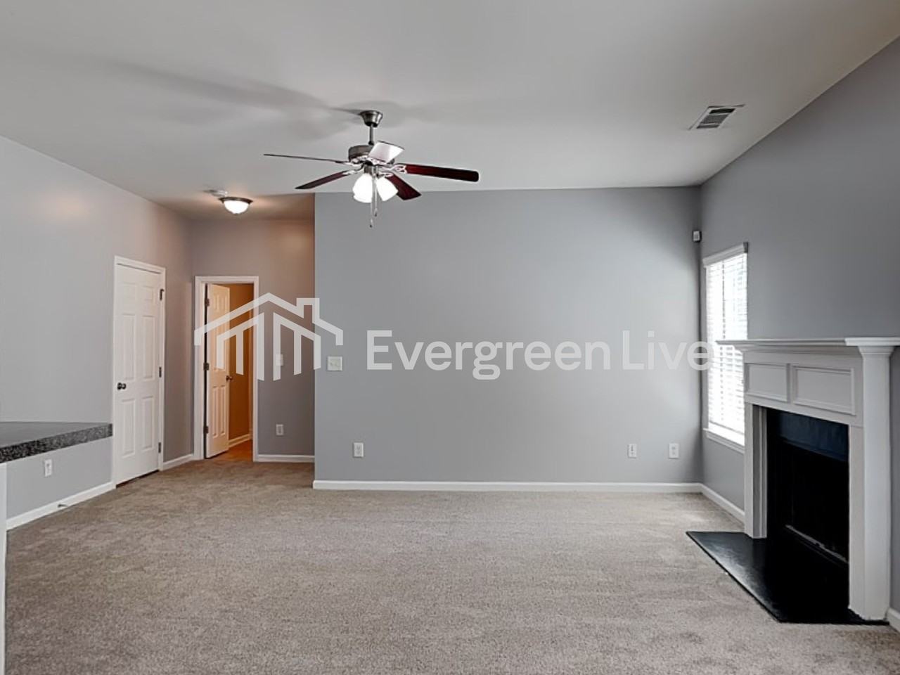 3034 Gayle Manor Ln - Photo 4 of 15