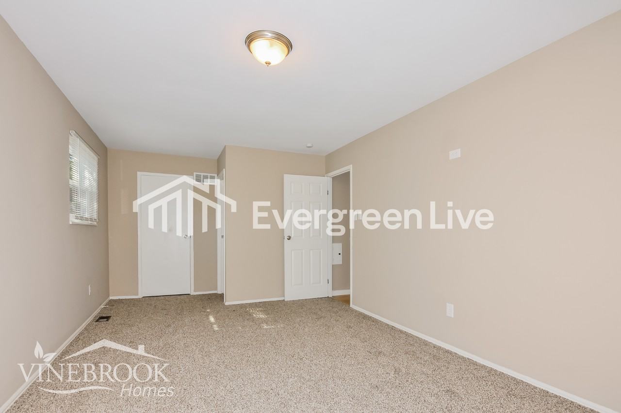 5295 Delcastle Dr - Photo 6 of 15
