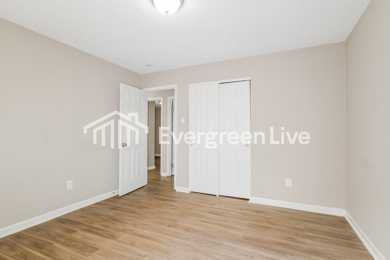 1806 Stilton Ct - Photo 7 of 15