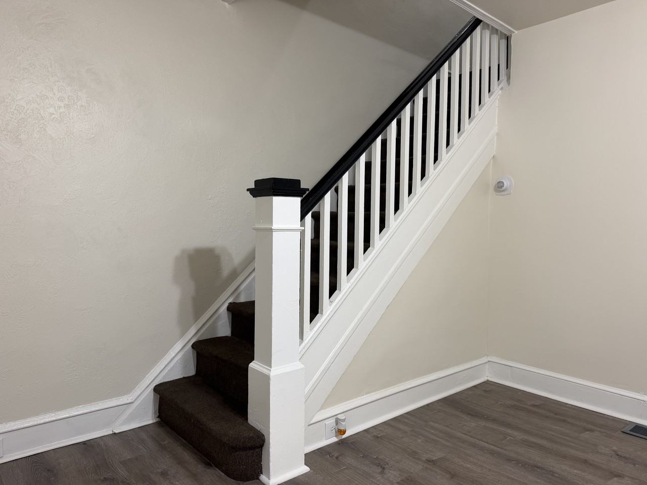 2515 South Dewey Street - Photo 6 of 31