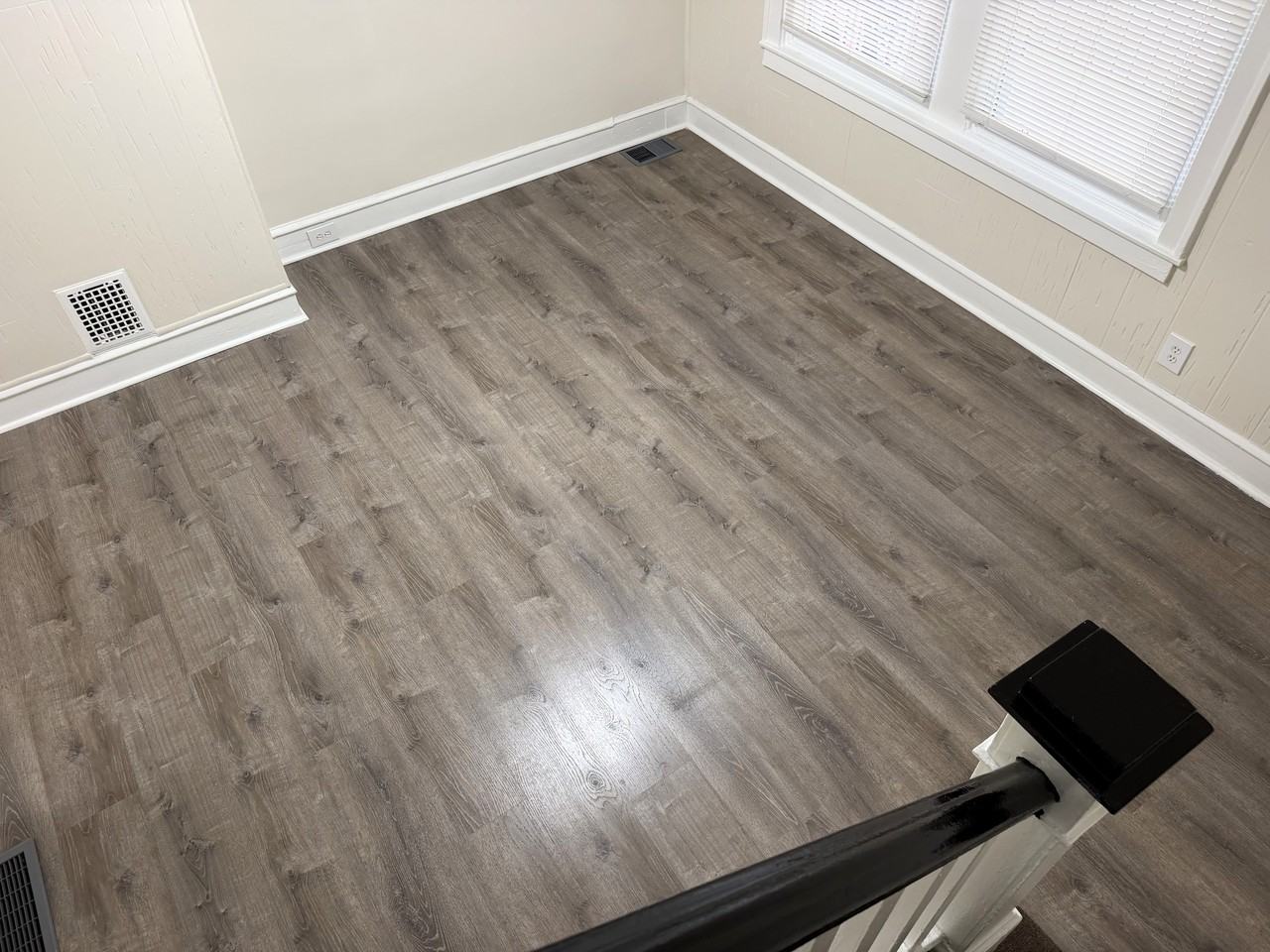 2515 South Dewey Street - Photo 7 of 31