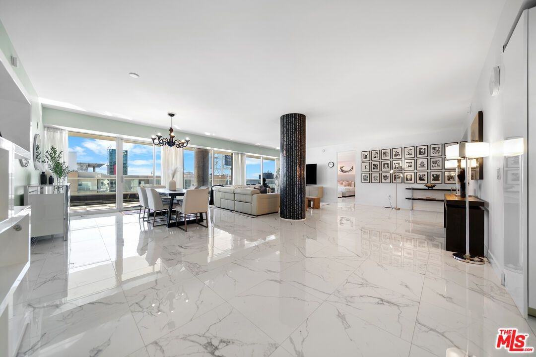 6250 Hollywood Blvd ##12f - Photo 7 of 49