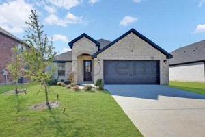 featured image of 880 Rosebud Trl