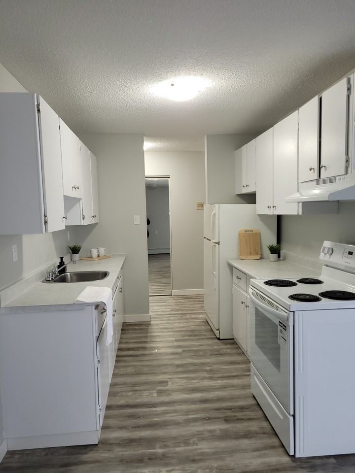 Rosewood - Photo 2 of 31