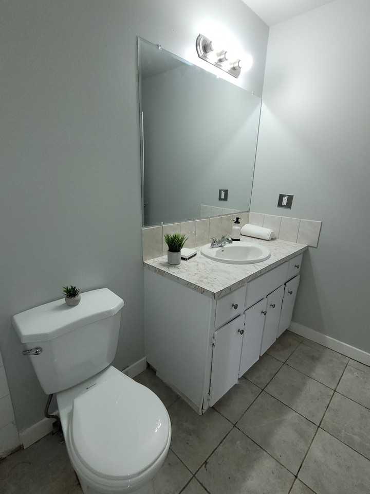 Rosewood - Photo 6 of 31