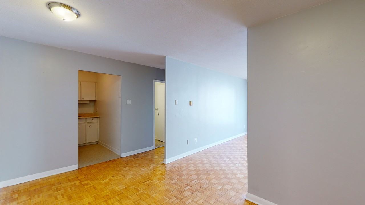 Enfield Apartments - Photo 6 of 37