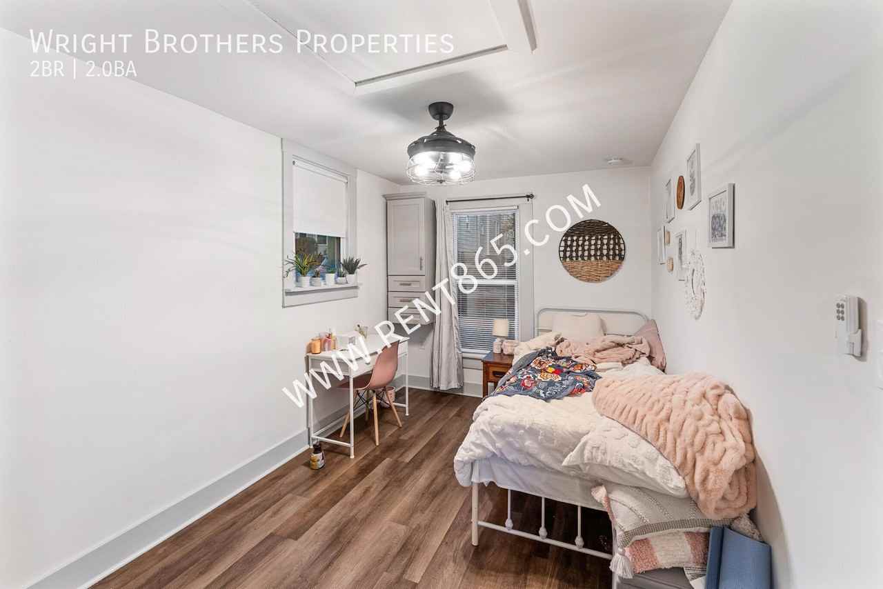 1415 Highland Ave #8 - Photo 6 of 11