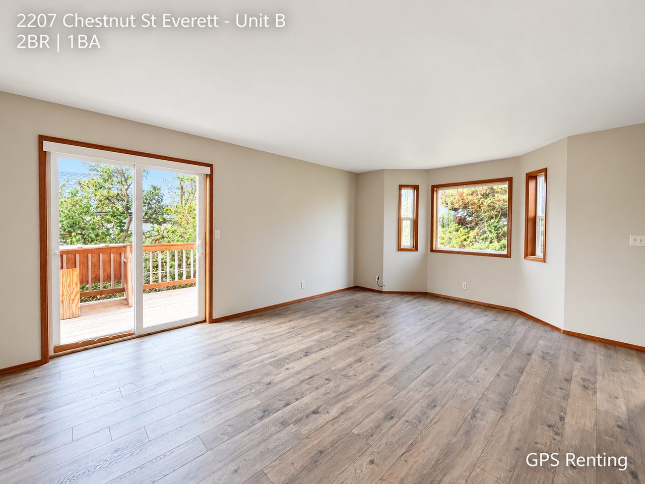 2207 Chestnut St #B - Photo 2 of 16