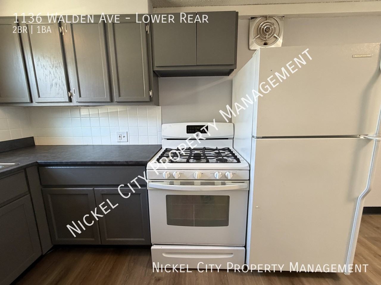1136 Walden Ave - Photo 7 of 10