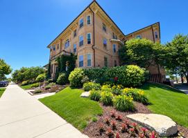 featured image of 804 Park Ave