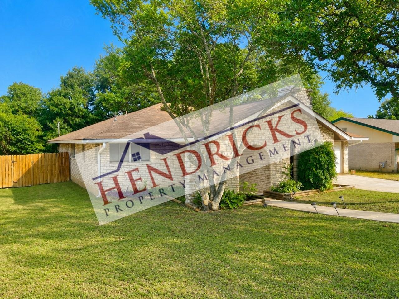 3435 Sugarhill Dr - Photo 4 of 21