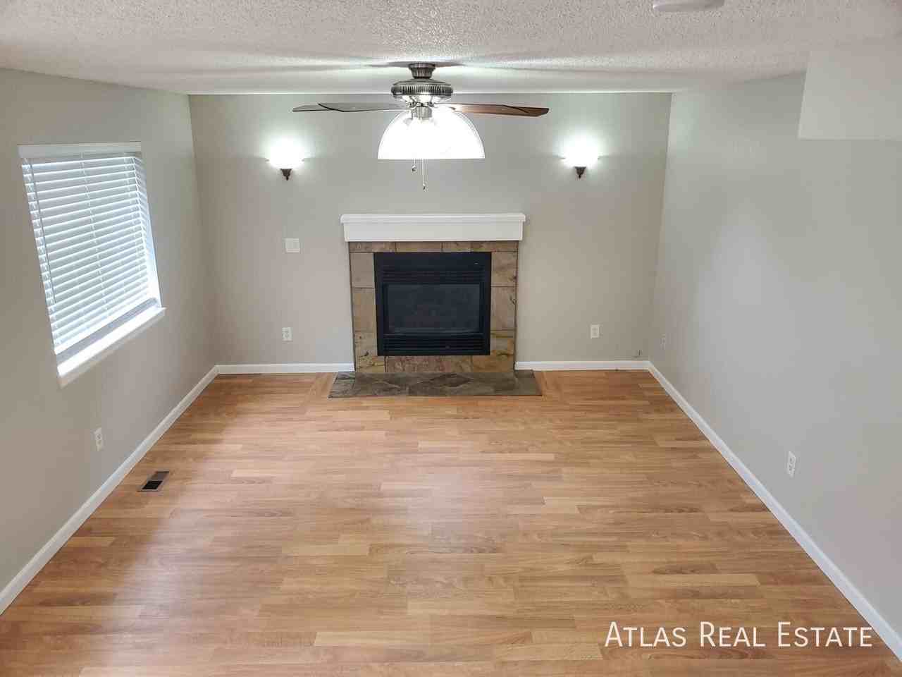 3875 S Halifax St - Photo 6 of 17