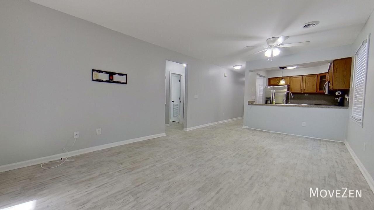 2738 S 17th St - Photo 5 of 42