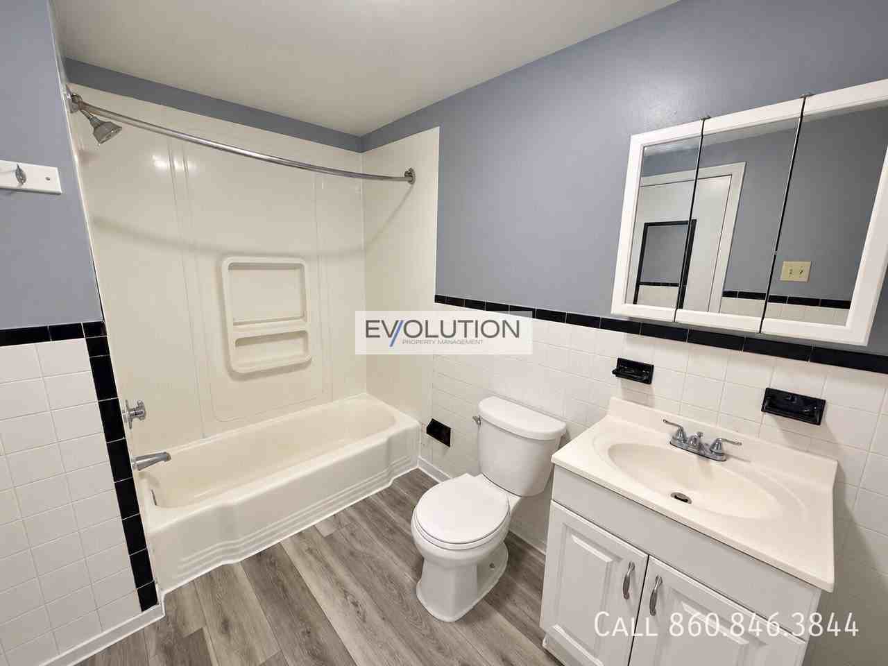 16 Atkins St #4 - Photo 4 of 10