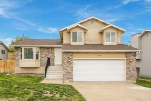 2374 Ne - Photo 1 of 1