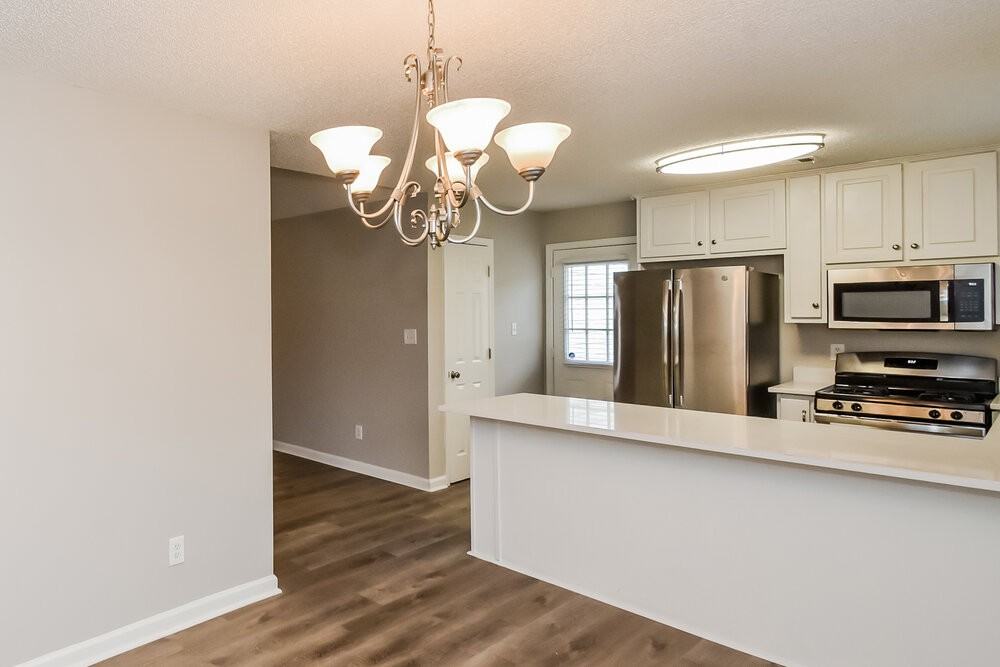 203 Hill Pine Rd - Photo 7 of 16