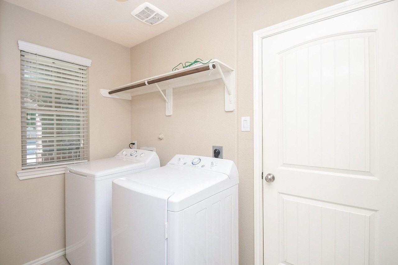 3411 Atherton Ridge Ln - Photo 2 of 21