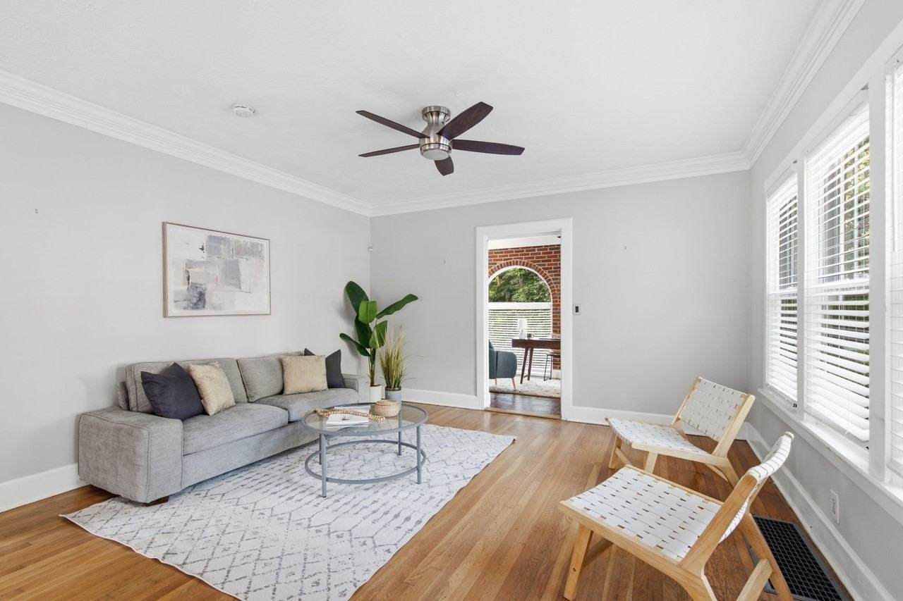 866 Moreland Ave Se #1 - Photo 5 of 38