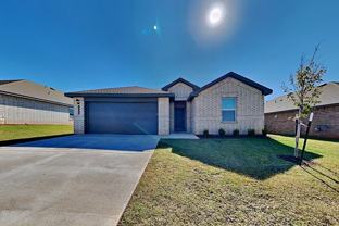 11708 Sw 29th Ter - Photo 1 of 1