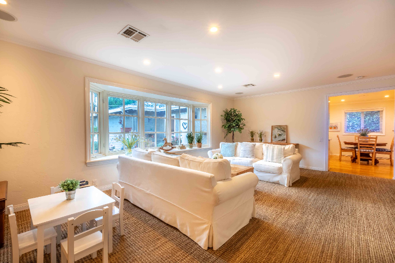 6275 La Jolla Scenic Dr S - Photo 3 of 50