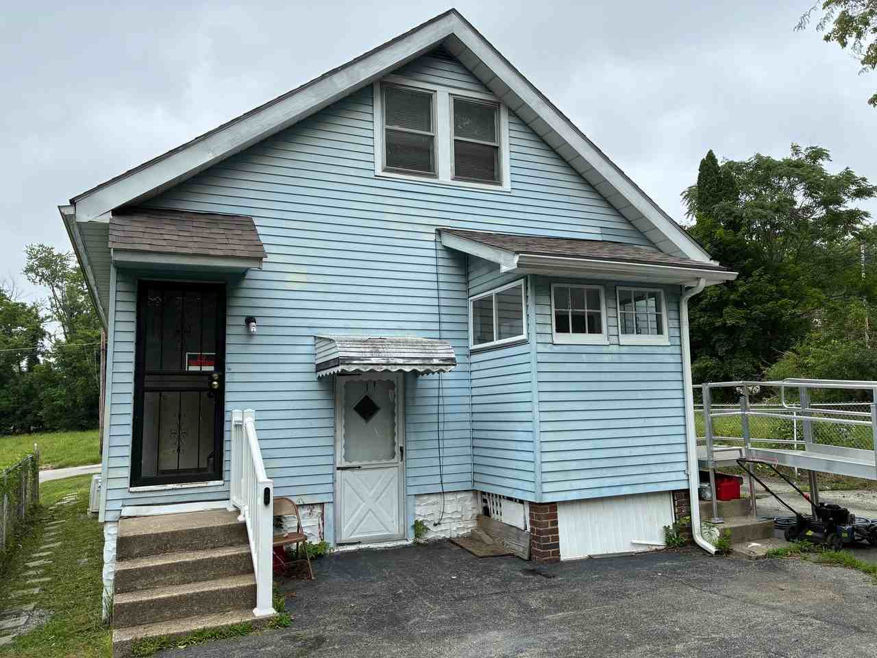 429 W Glenaven Ave #B - Photo 3 of 17