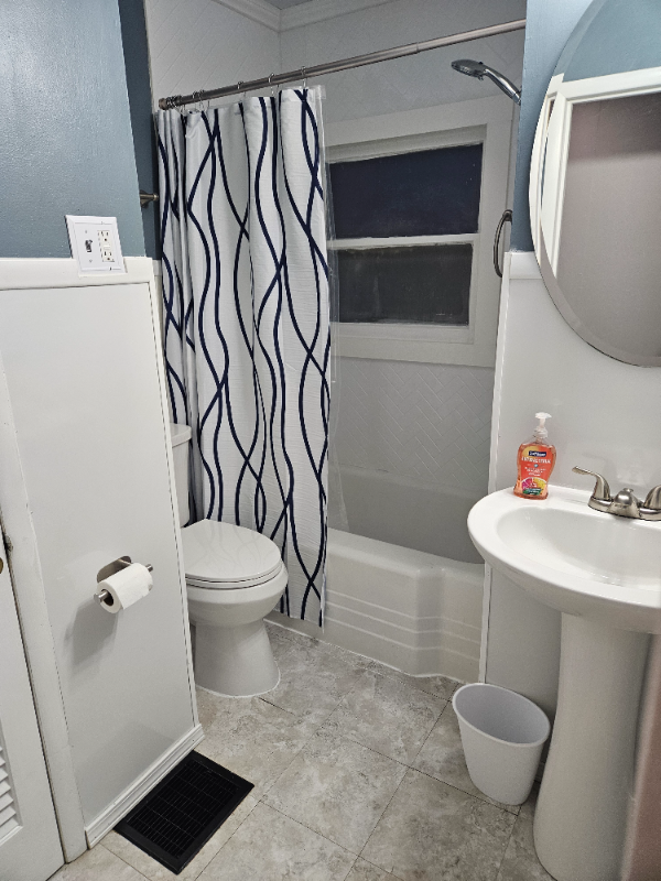664 Lincoln Ave - Photo 5 of 12