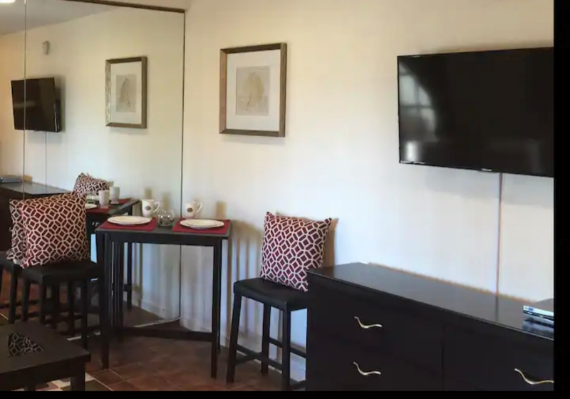 1350 E Tujunga Ave #A - Photo 6 of 12