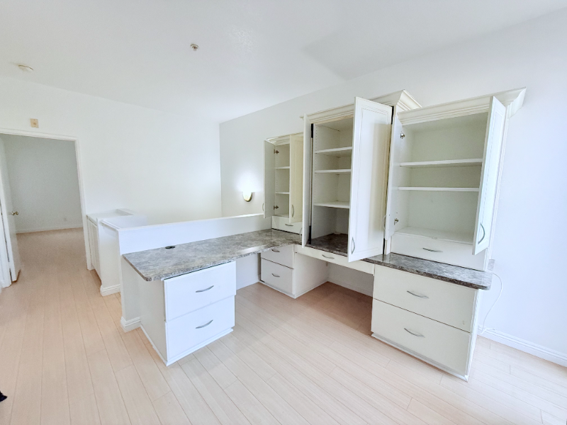 109 Santa Barbara Ct - Photo 6 of 14