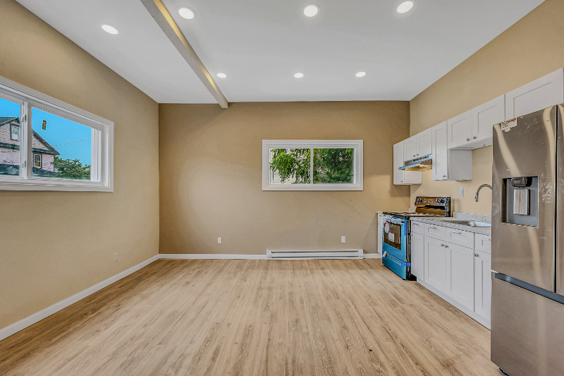 267 Main St #1 - Photo 5 of 14