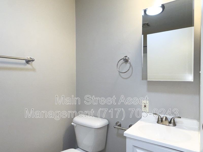 31 S Union St #1 - Photo 5 of 20