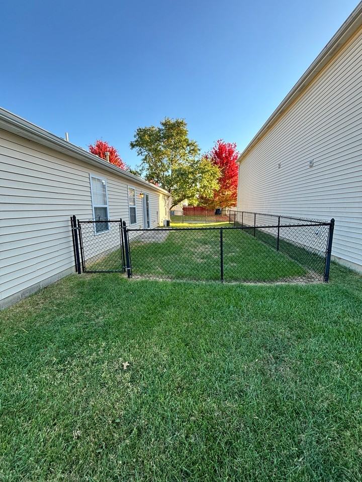 12167 Belfry Dr - Photo 6 of 22