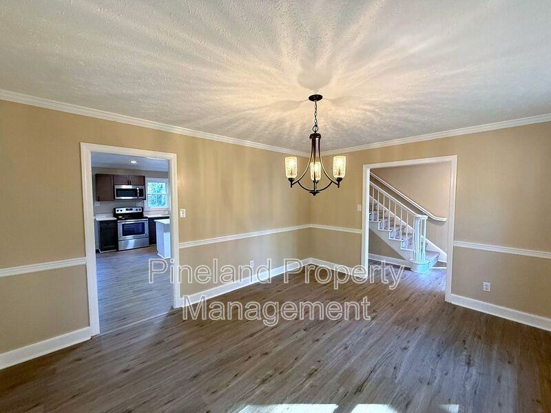 602 Lewis St - Photo 3 of 26