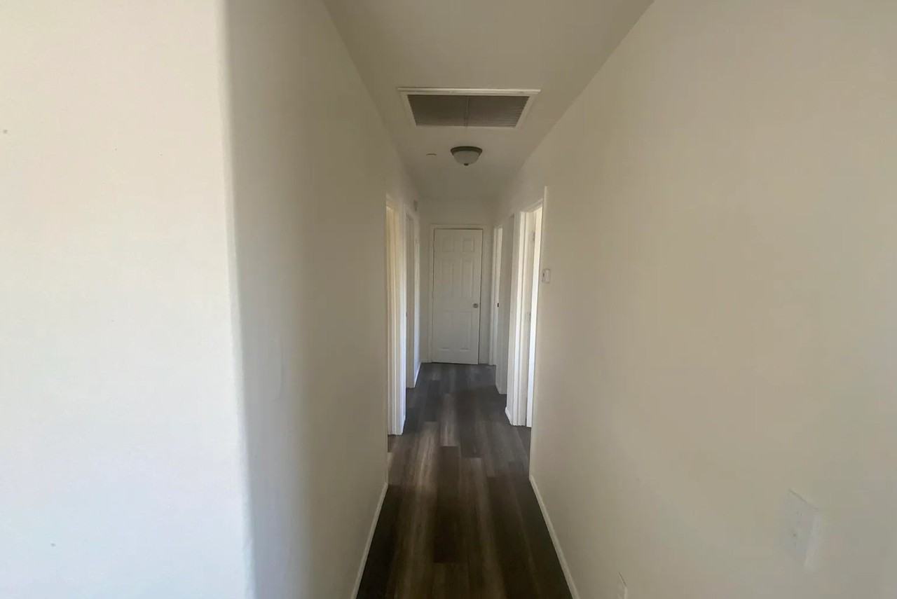 1460 W Saint Marys Rd #1 - Photo 4 of 20
