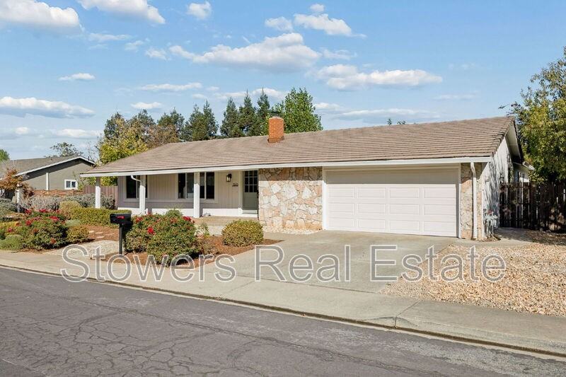 5525 Lewis Way - Photo 3 of 50