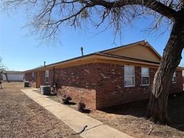 featured image of 606 E Elizabeth St #C