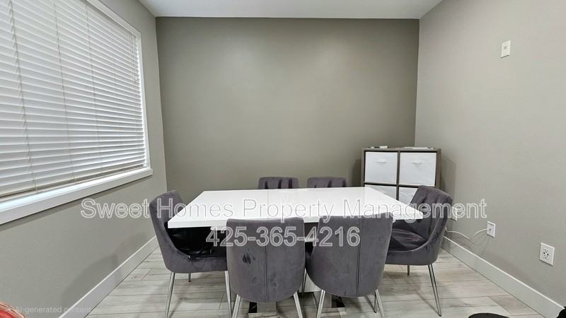 18250 Ne 96th Way #101 - Photo 3 of 20