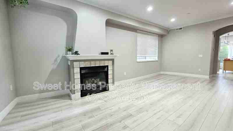18250 Ne 96th Way #101 - Photo 4 of 20