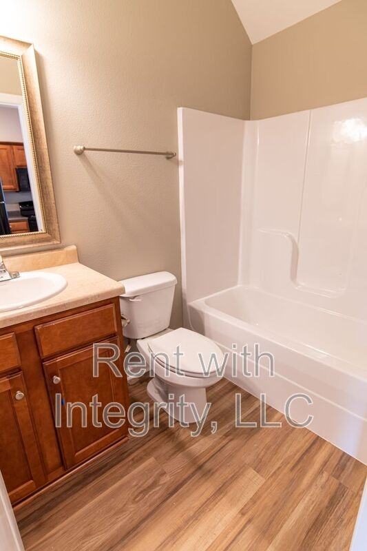 2202 Del Carmel Way - Photo 7 of 27