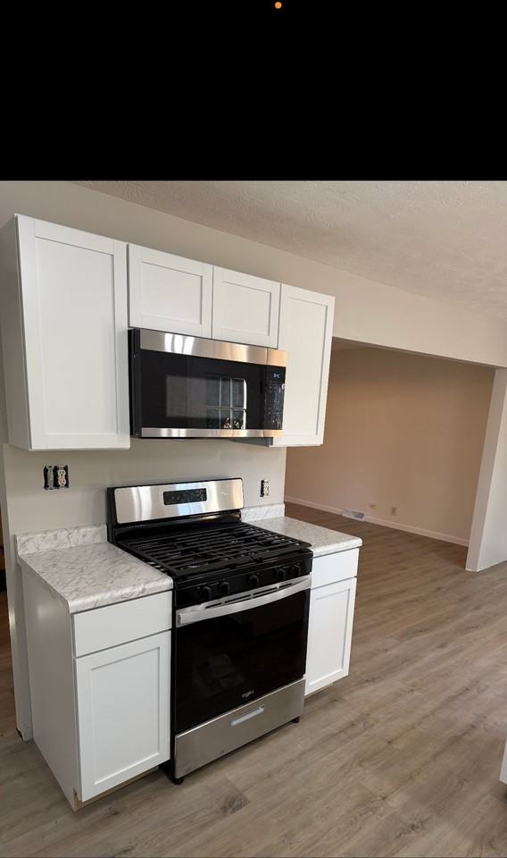 2021 Spring Brook Ave - Photo 6 of 13