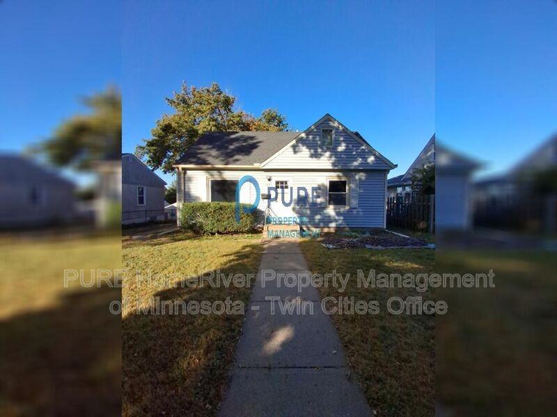 793 Lake St - Photo 2 of 20