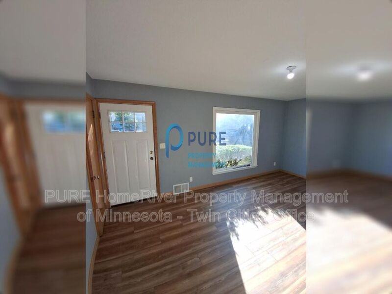 793 Lake St - Photo 6 of 20
