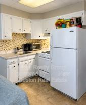 17 Irwin St #U6 - Photo 1 of 1